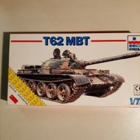 549 ... T-62 MBT Tank ... Esci 8340