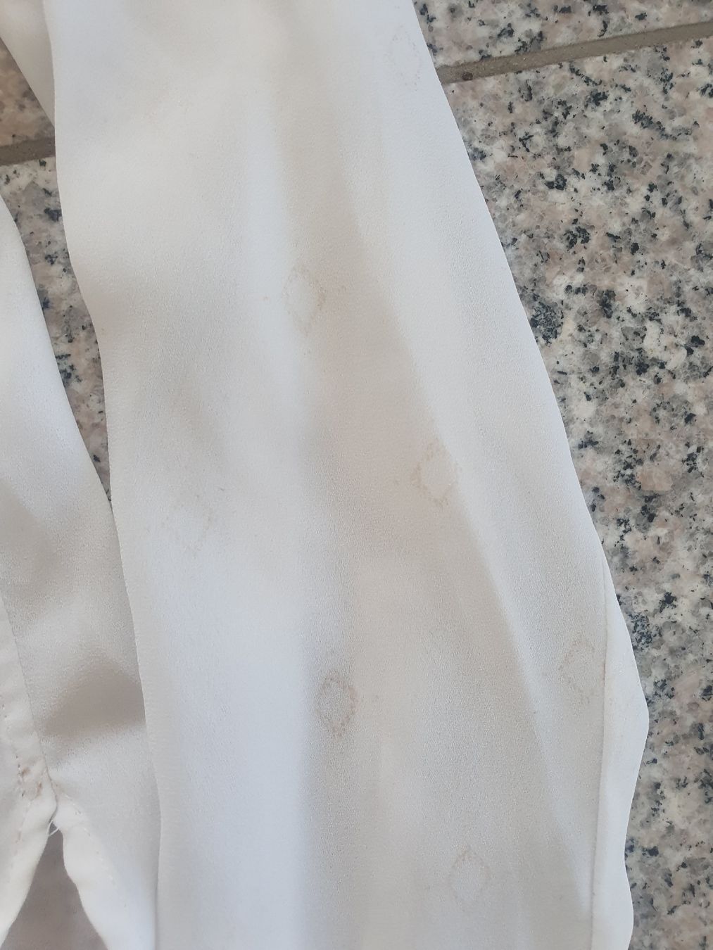 H&M Camicette: H&M Bluse, weiss, Gr. 36 – Usato da Moosseedorf venduto da Sonnenschein.. 8