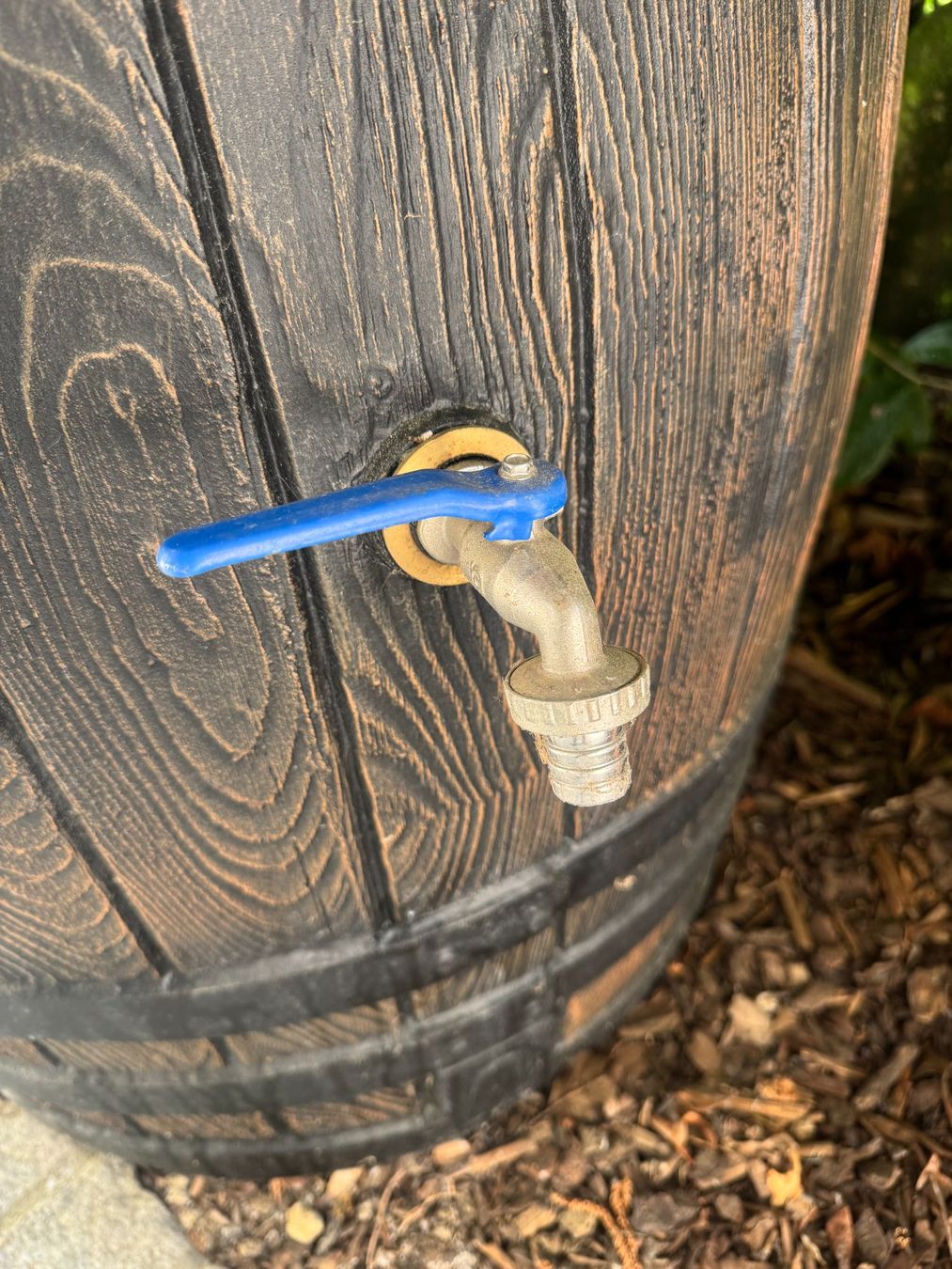 Annaffiatura & Irrigazione: Regenfass 450 Liter im Eichenfassdesign – Nuovo (secondo la descrizione) da Oberentfelden venduto da Keppo7 4