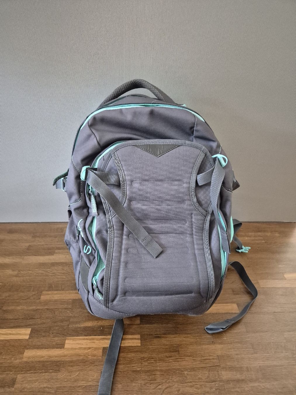 Satch Zaini: Satch Schulrucksack – Usato da St. Gallen venduto da wutschup 3