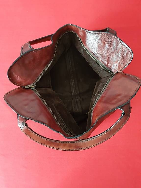 Sacs femmes: Lederhandtasche – D'occasion à Wiesendangen par newyork. 1