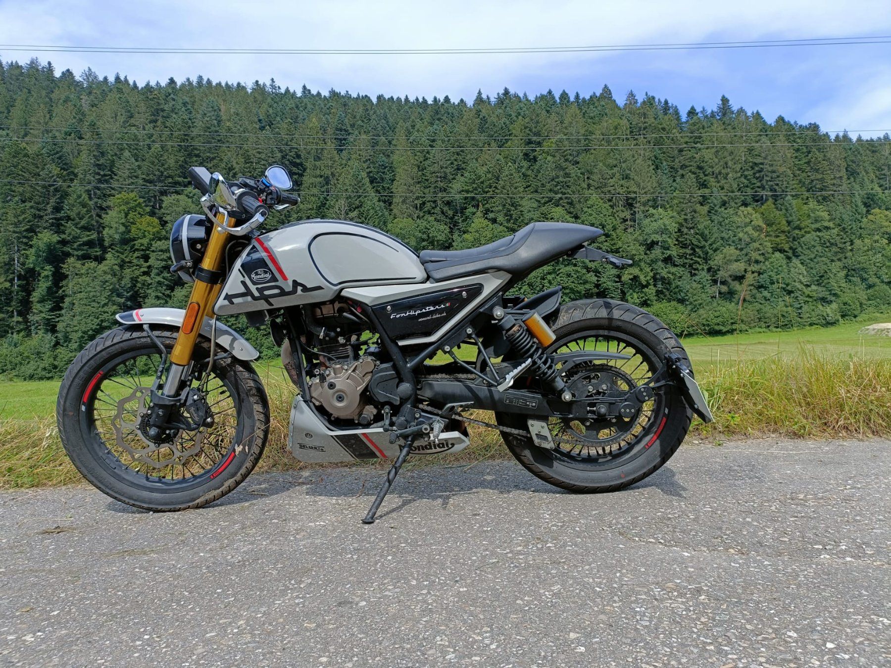 Mondial Strasse: Mondial HPS 125 ABS – Gebraucht aus Bowil von LACTS