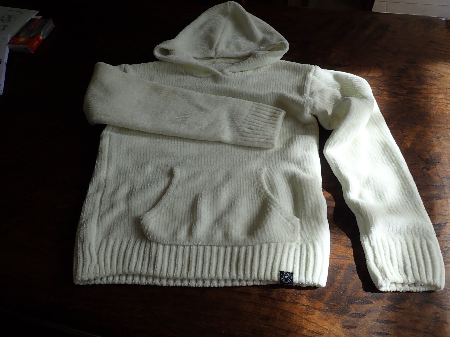 C&A Pullover & Sweatshirts: Pull fille 146/152 – Gebraucht aus Petit-Lancy von camping_car