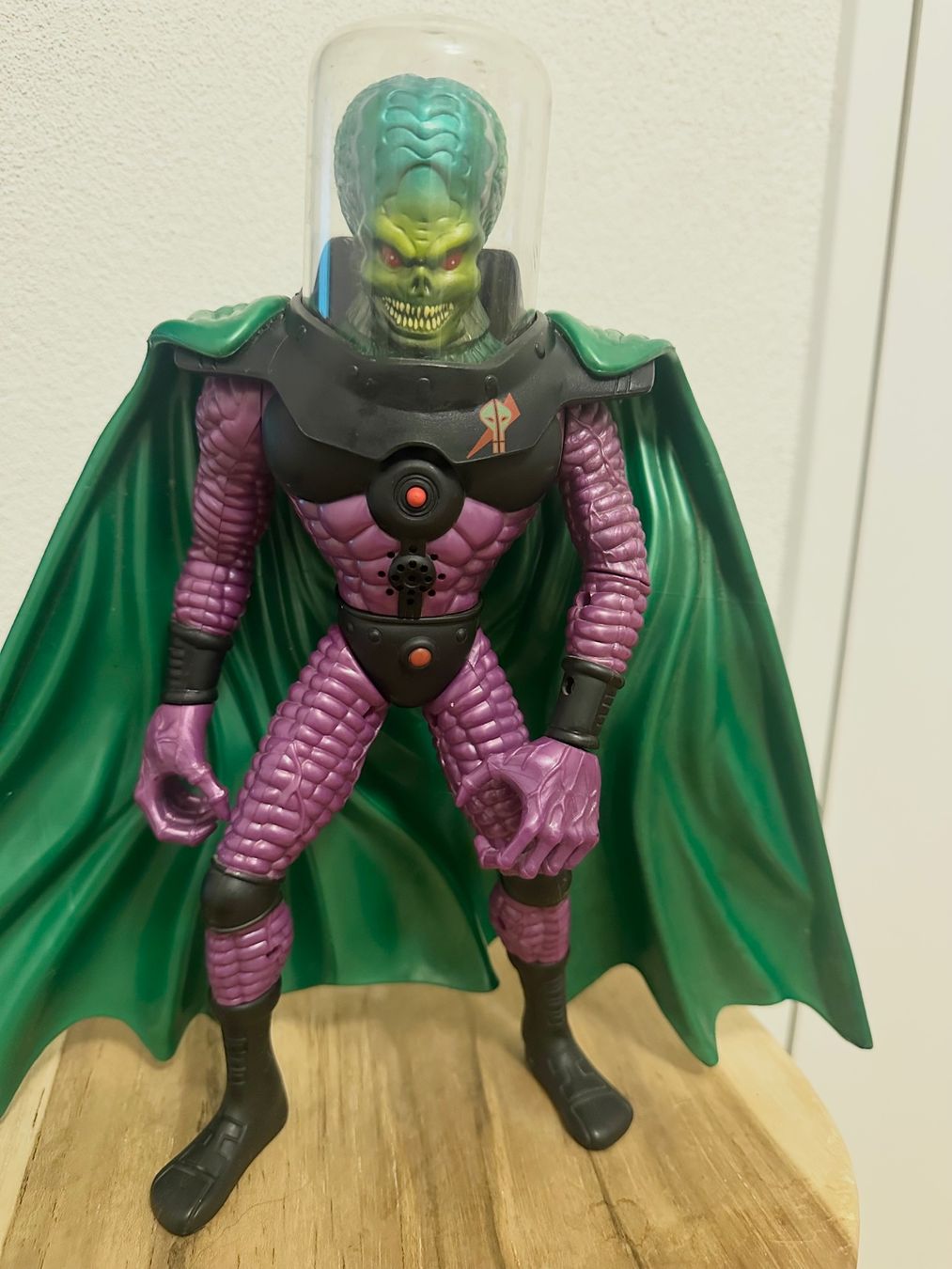 Statuette: Mars Attacks Martian Supreme Commander 1996 Trendmasters – Usato da Baar venduto da Mic_vL