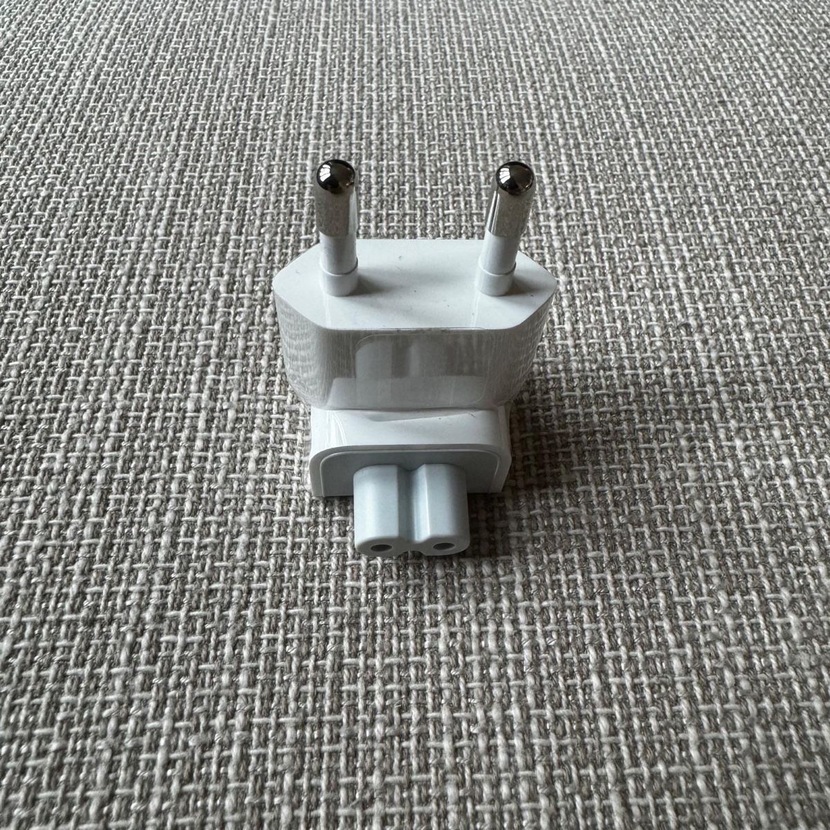 Apple Unità & Adattatore: Apple - Travel Adapter Plugs – Nuovo (secondo la descrizione) da Zürich venduto da M4xi_13 3