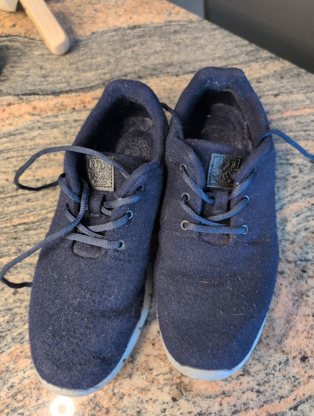 Scarpe da donna: Sneacker, Dunkelblau, Grösse 41 – Usato da Amlikon-Bissegg venduto da oberfeld3