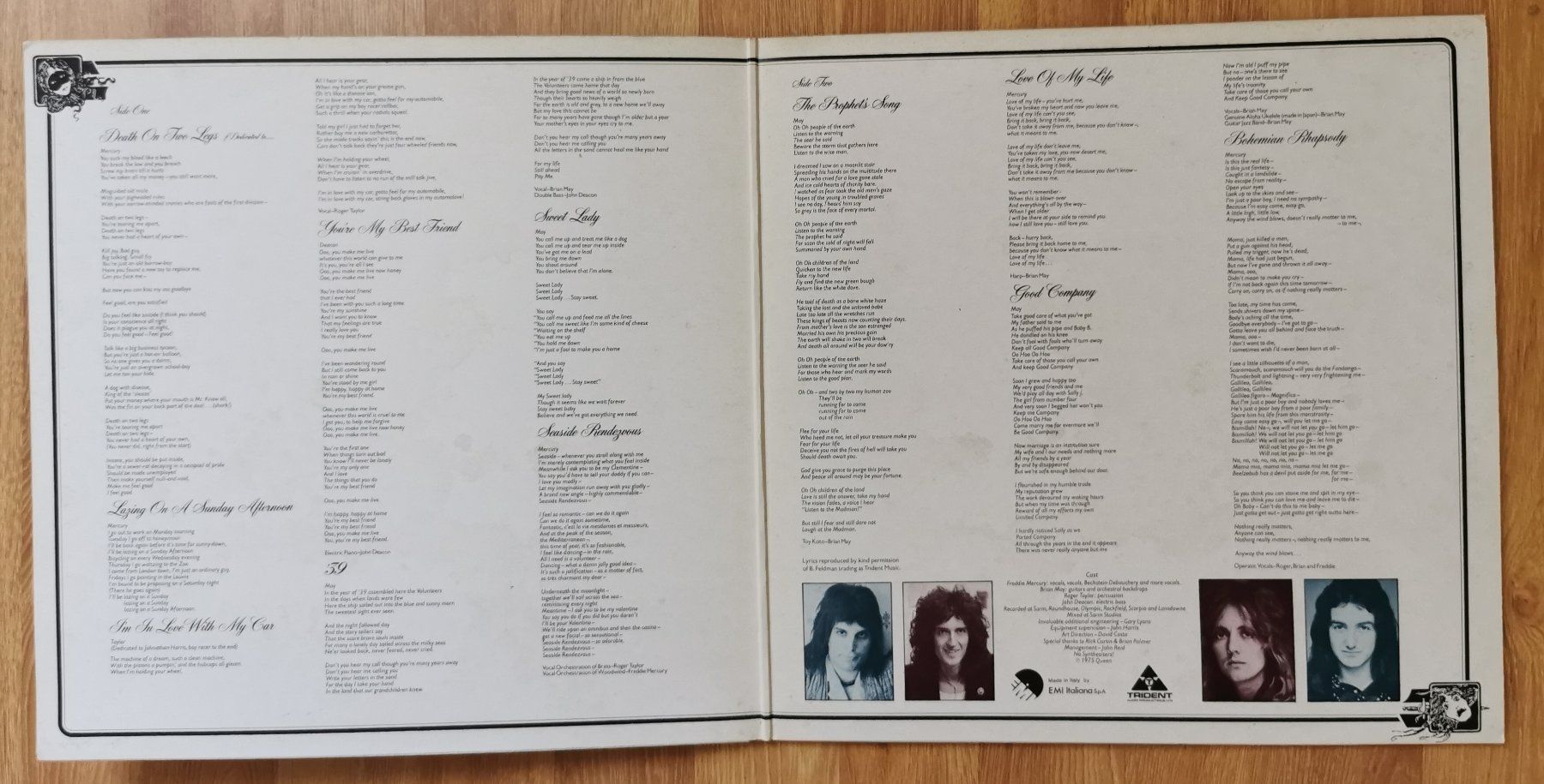 Dischi in vinile: Queen -  "A Night At The Opera"  Vinyl LP 1975 – Usato da Birsfelden venduto da dsc_f8gx 2