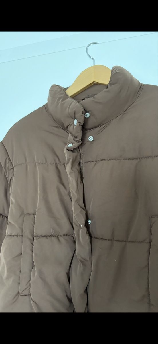 Bershka Giacche: Puffer Jacket Bershka Braun – Usato da Bern venduto da ece_nxk7 1