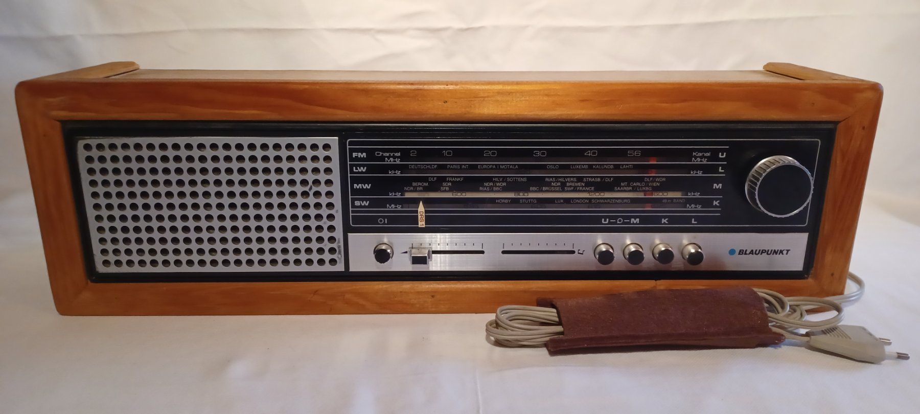 Blaupunkt Radios: Radio vintage – Defekt aus Neuchâtel von kab