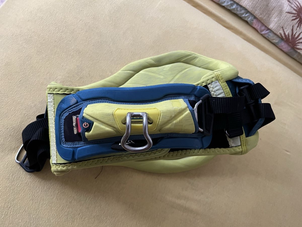 Sport dell'aria & Aquiloni: Harnais kitesurf ION Vertex taille M – Usato da Vers-chez-Perrin venduto da mor_r5vs 2