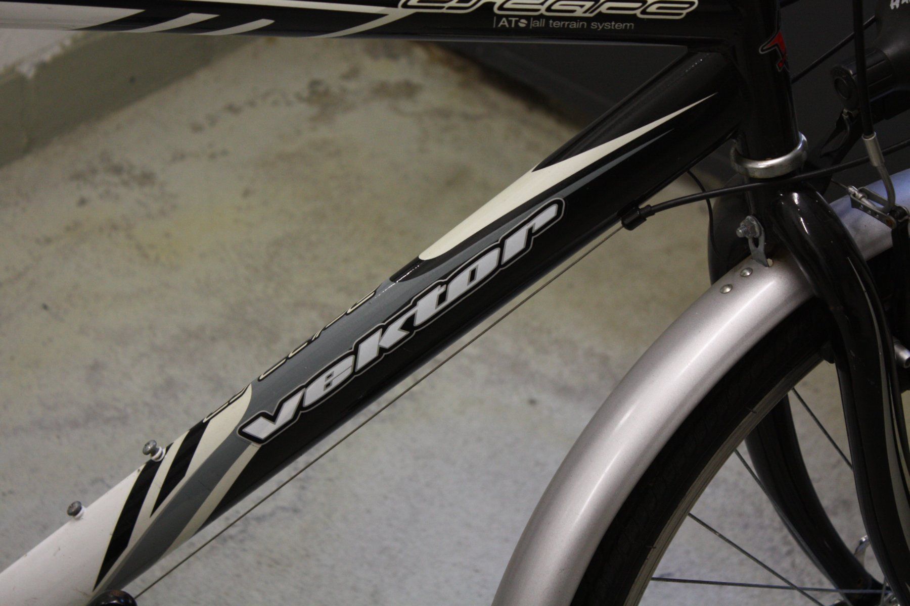 Biciclette: Vektor Escape Fahrrad – Usato da Wettingen venduto da Licht08 6