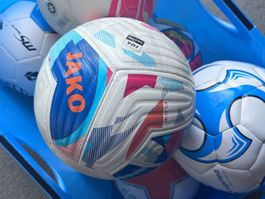 5 Fussbälle für Kids, 1x nicht aufgepumpt, Fussball, Gr 4/5