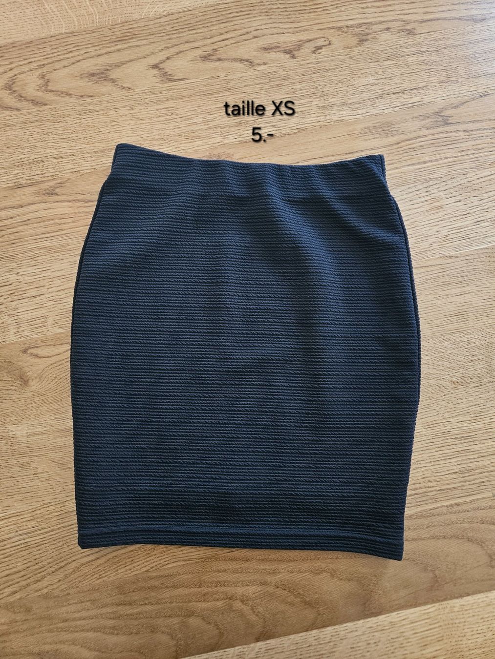 Röcke: Jupe taille XS – Gebraucht aus Vétroz von sas_yln5
