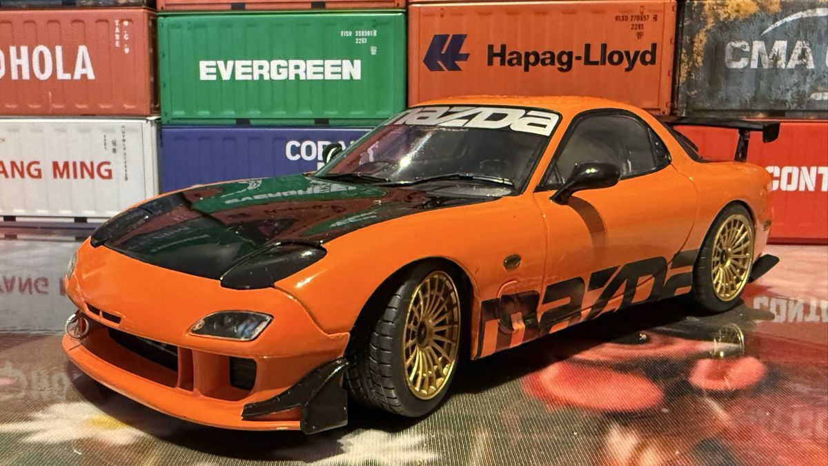 Mazda Modellautos: Mazda RX-7 orange – Neu (gemäss Beschreibung) aus Basel von Zomeg 1