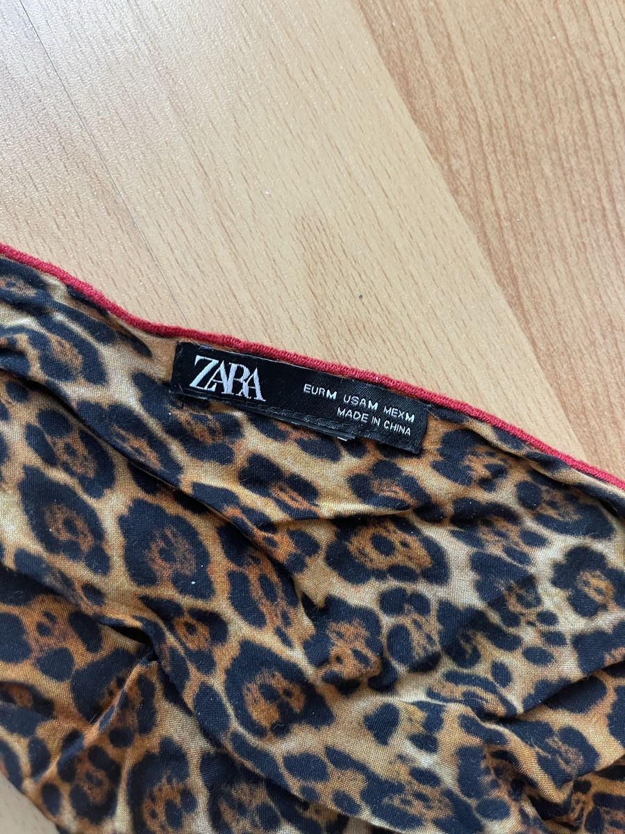 Foulard & Sciarpe: Halstuch Zara Animal Print – Nuovo (secondo la descrizione) da Horgen venduto da Ed0 1