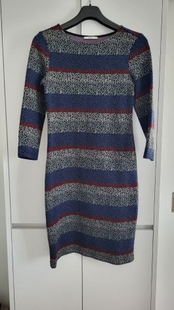 Kleid EDC, Gr S