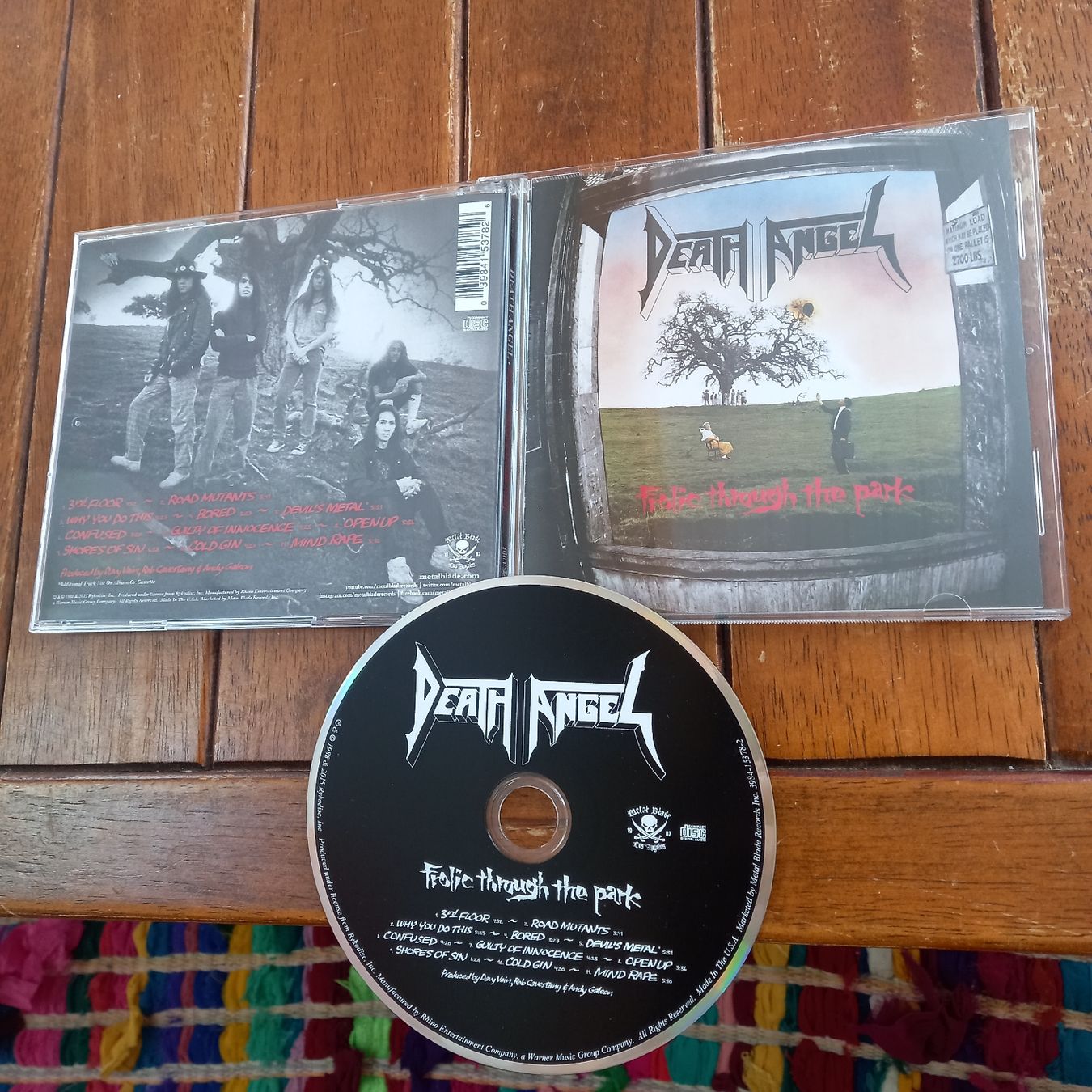 CD: death Angel- Frolic... – Usato da St-Cergue venduto da VeganWarrior