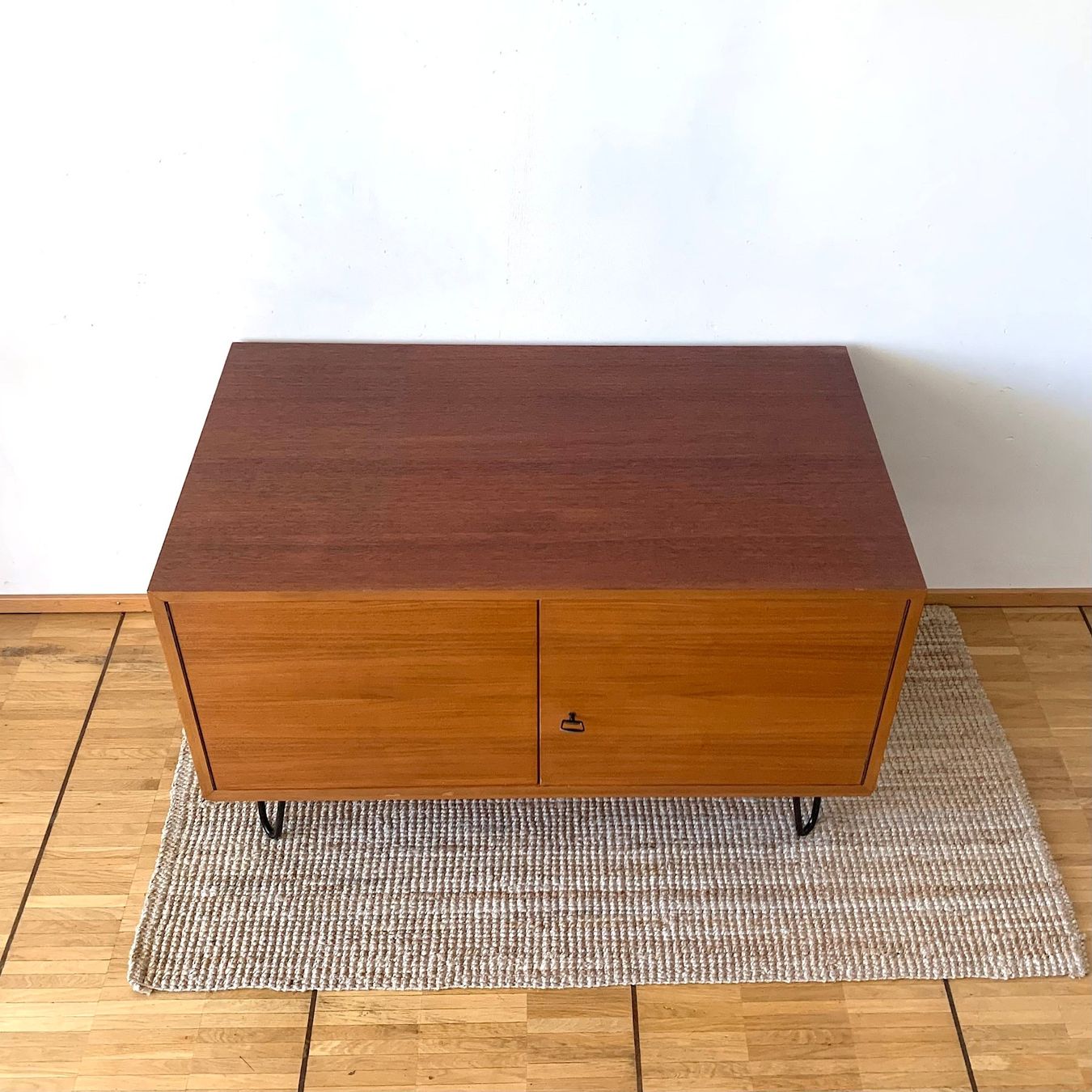 Cassettiere: Sideboard/Kommode aus den 60er Jahren – Usato da Winterthur venduto da Trouvailles-77 4