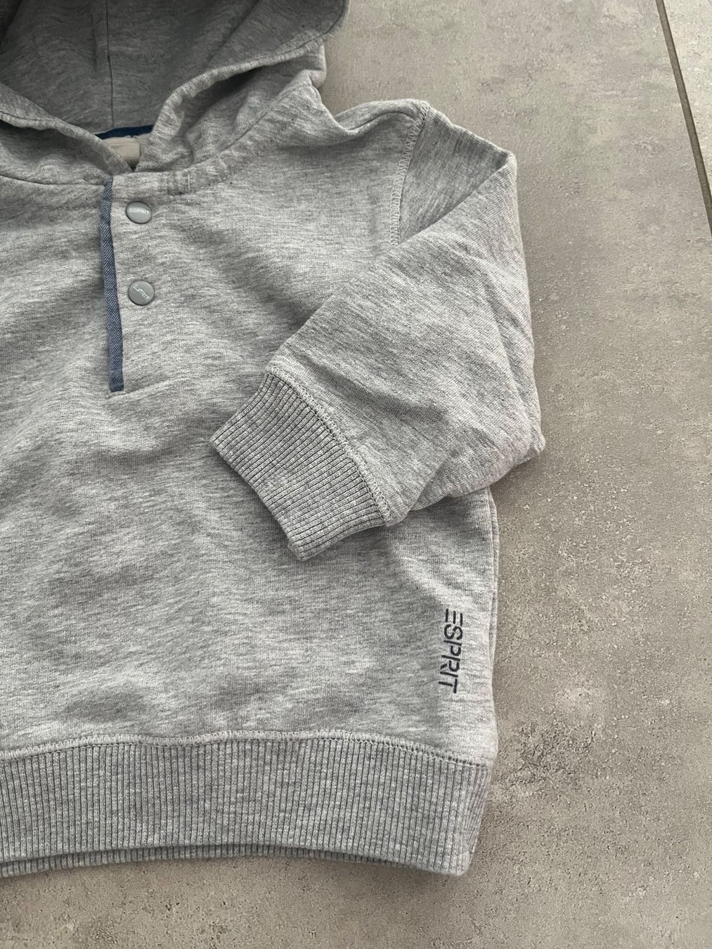 Esprit Maglioni & Felpe: Esprit, Hoodie, Kapuzenpulli, Sweatshirt, Pullover, Gr. 62 – Usato da Mollis venduto da Miss_Dresses 2