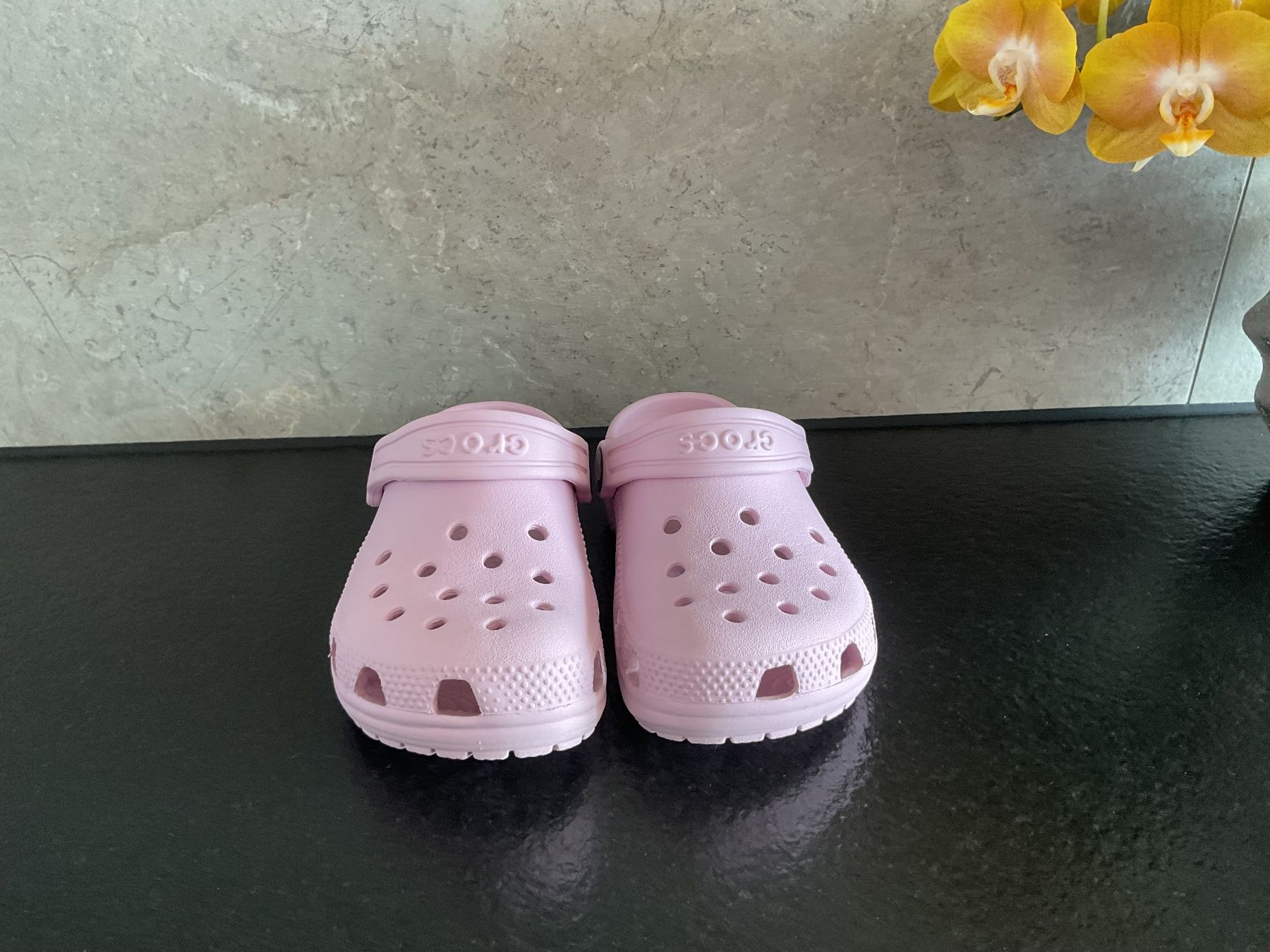 Chaussures filles: Crocs – Neuf (Voir description) à Neuchâtel par sta_7qfy 3