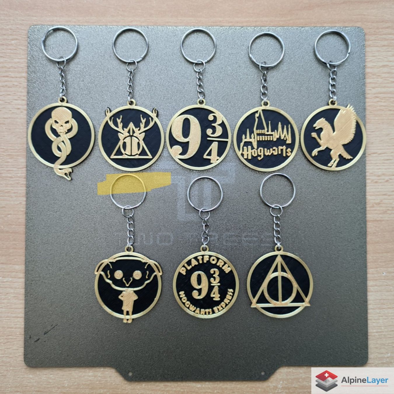 Schlüsselanhänger & - bänder: Deathly Hallows Stag Keychain Black Gold 3D Printed – Neu (gemäss Beschreibung) aus Losone von AlpineLayer