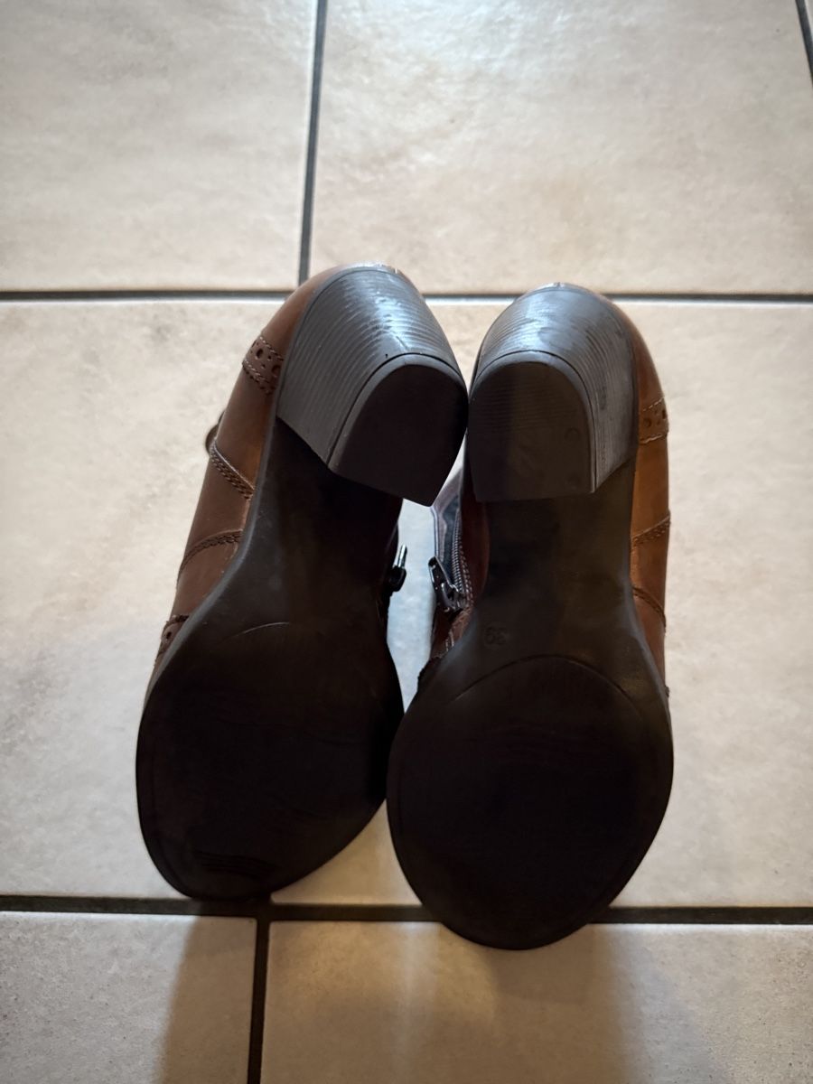 Scarpe da donna: Stiefeletten – Usato da Altikon venduto da stebu85 2