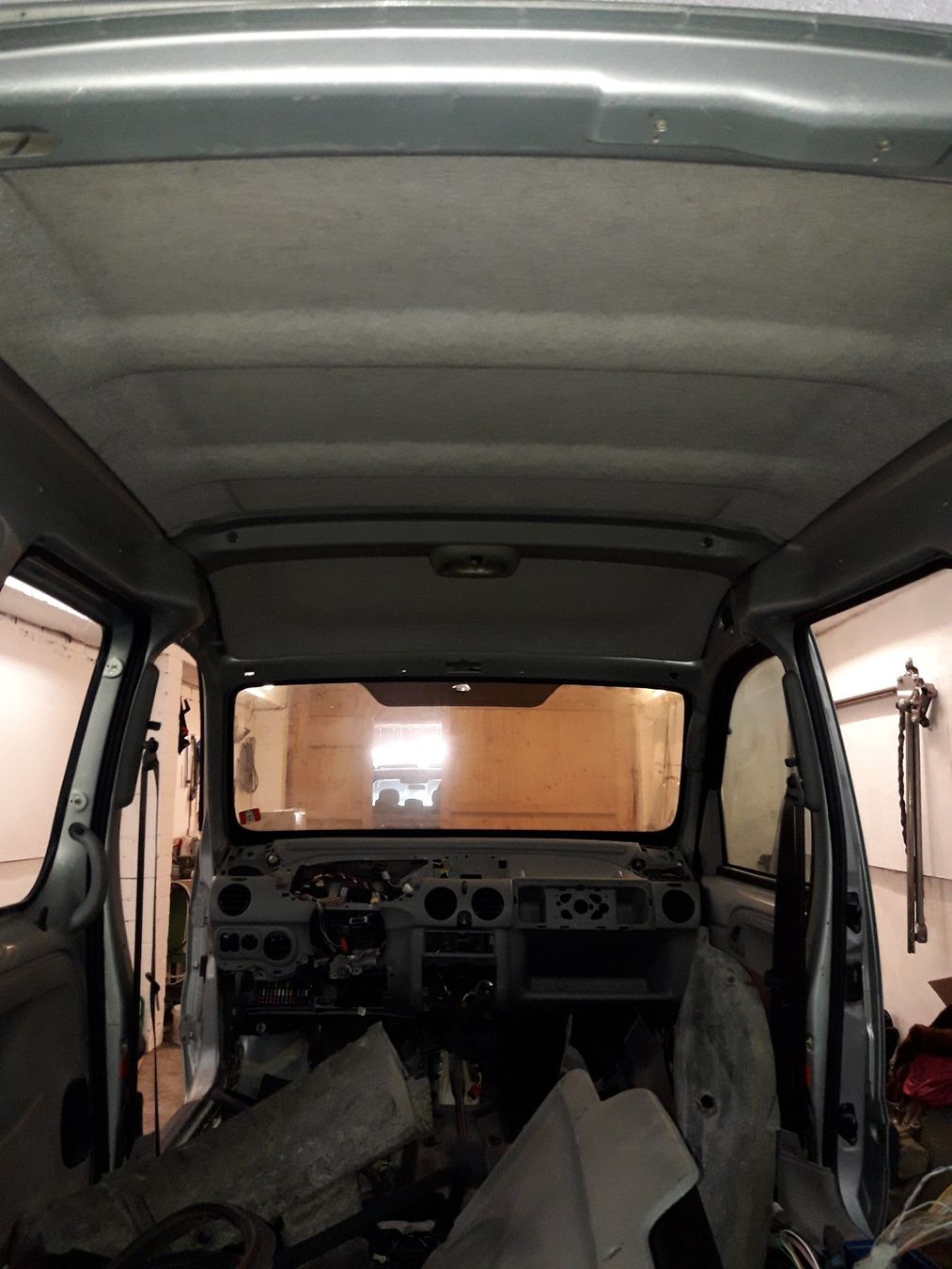 Renault Automobili: Renault Kangoo 1.6   4x4 – Usato da Inwil venduto da Pferd8 5