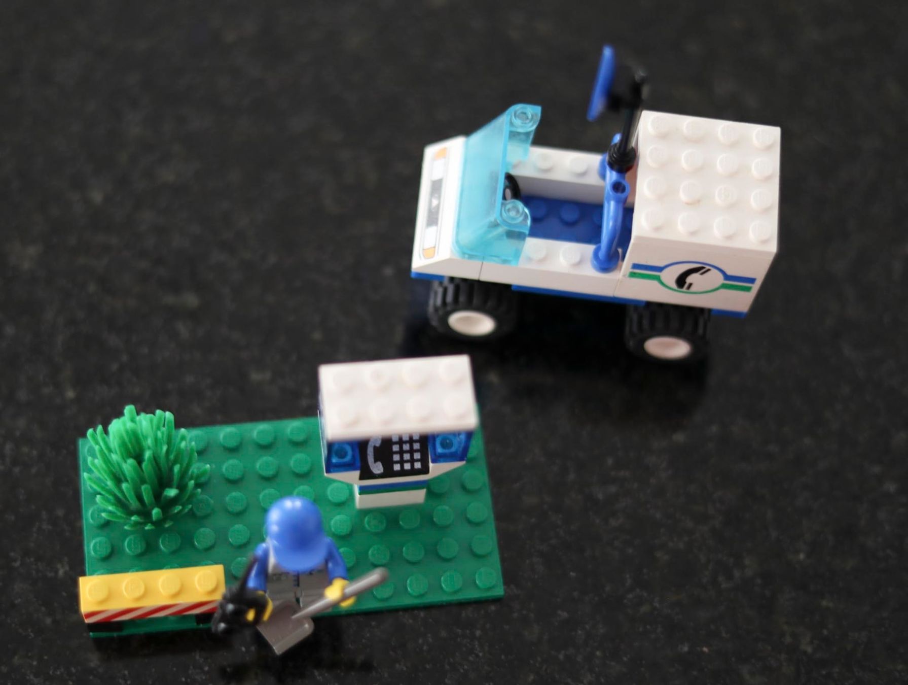 Lego Jouets: Lego Telefon Notdienst 6422 – D'occasion à Bern par brimo13