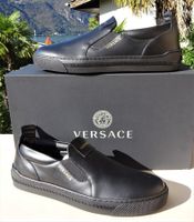VERSACE Originali e Nuovi mocassini di pelle n.39 e 45
