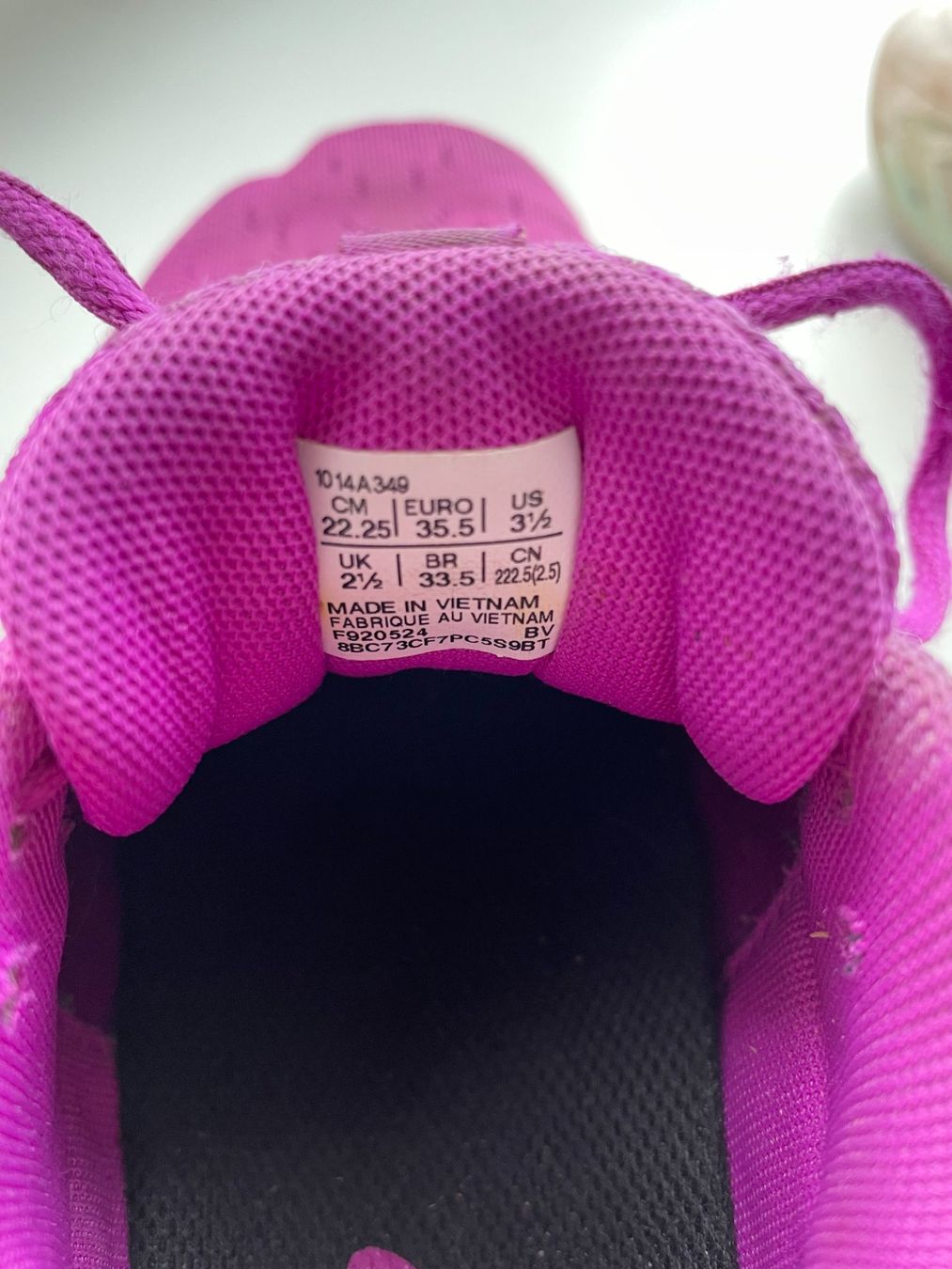 Asics Schuhe für Jungen: Asics Laufschuhe Kinder Grösse 35.5 – Gebraucht aus St.Gallen von fredlabosch 4