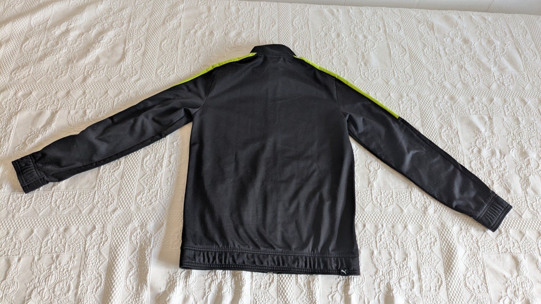 Jacken & Mäntel: Puma Trainingsjacke Gr. 164 – Gebraucht aus Adliswil von bibuubib 1