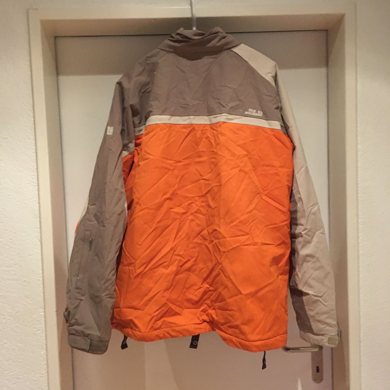 Anzüge: Skijacke und Skihose L Helly Hansen – Gebraucht aus Schleitheim von Pi3.14 1