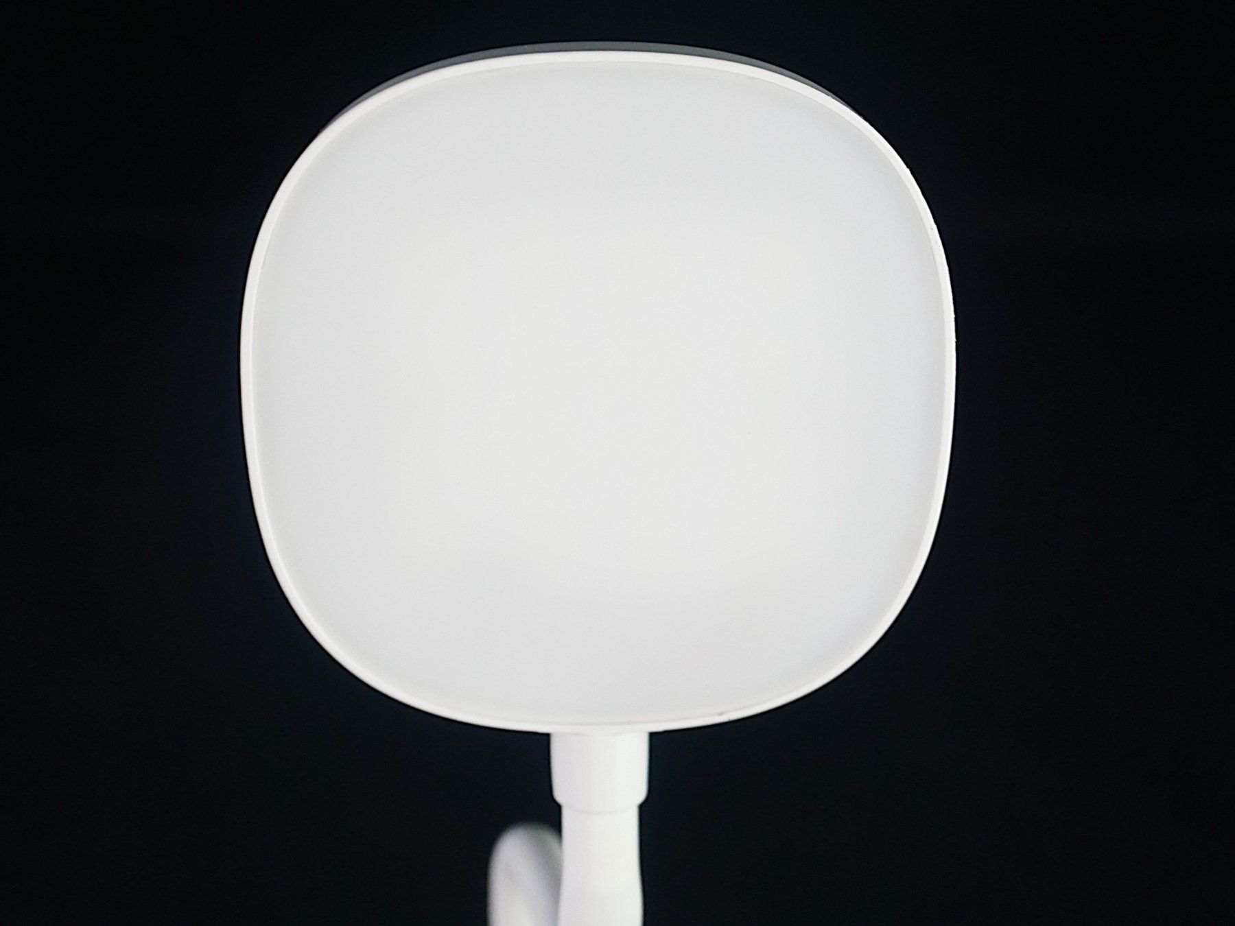 Lampade: Weisse LogiLink Tischlampe – Nuovo (secondo la descrizione) da Pratteln venduto da Restwert_Pratteln 2