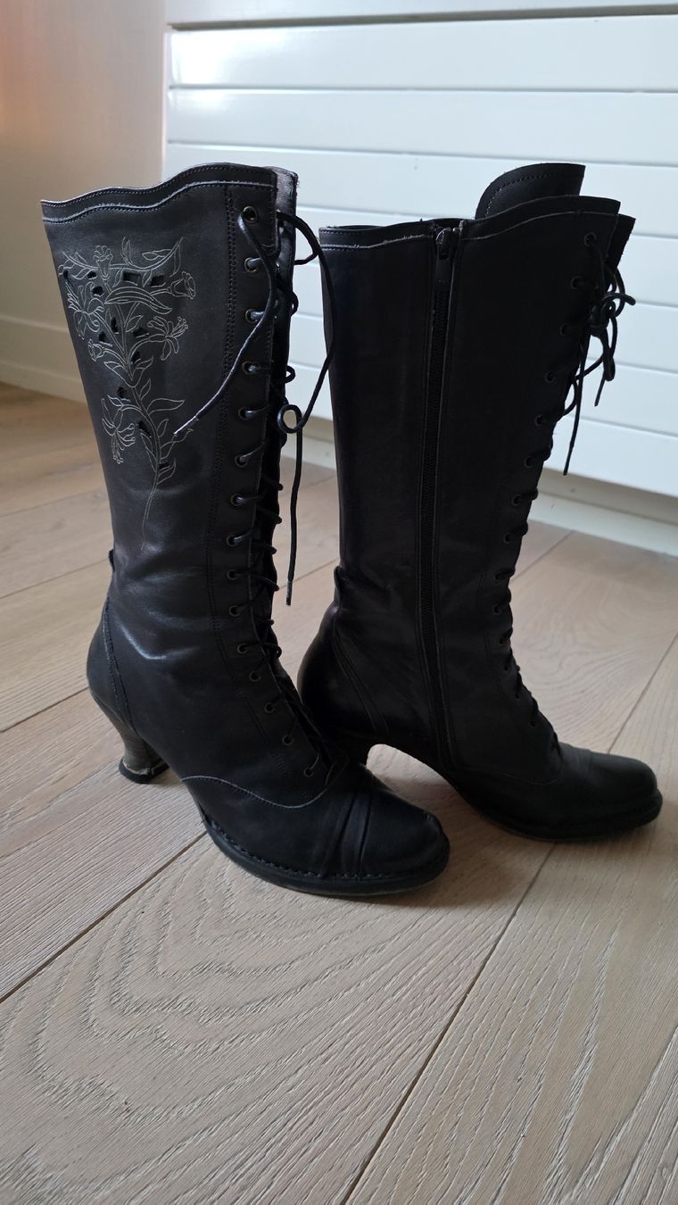 Neosens Damenschuhe: Neosens Lederstiefel,Gr.40 – Gebraucht aus Niederönz von Silverbluecat 1