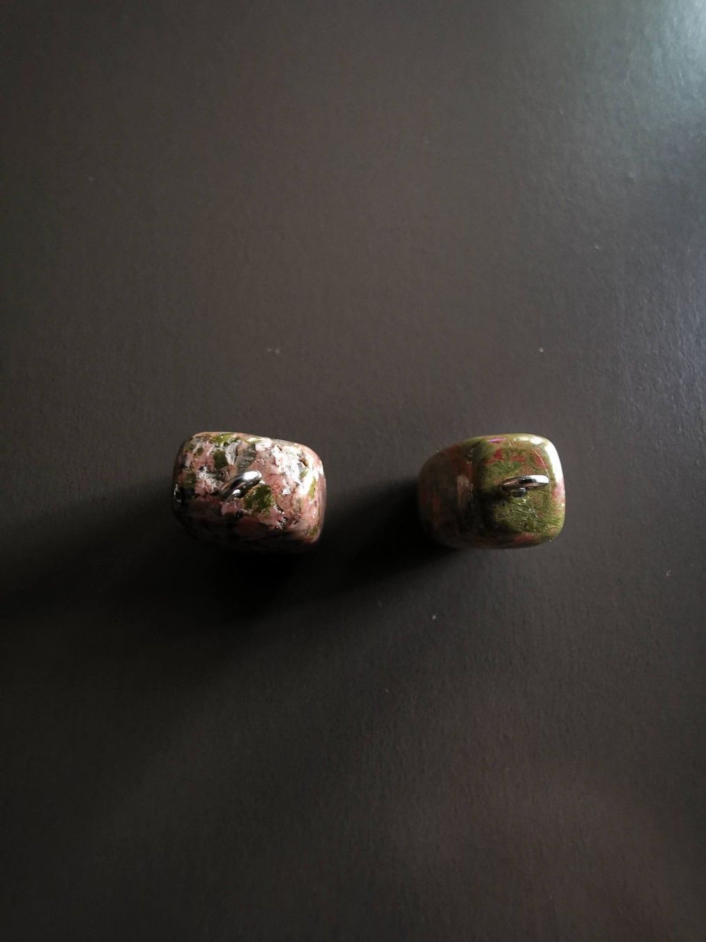 Ciondoli: 2 PENDENTIFS EN JASPE – Usato da Carouge GE venduto da nat_fc8l 4