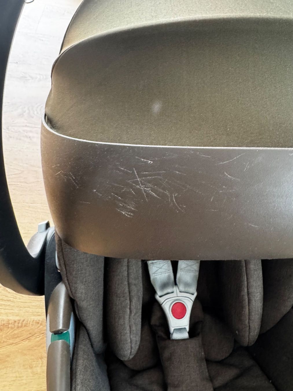 Seggiolini per auto: Cybex Babyschale zu verkaufen – Usato da Eglisau venduto da nad_hzz8 5