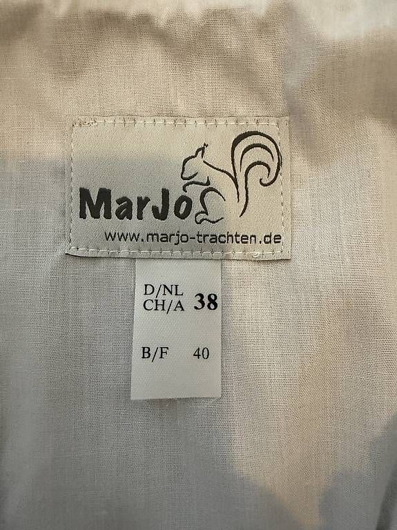 Robes: Dirndel für Oktoberfest MarJo – D'occasion à Cham par Neraida 2
