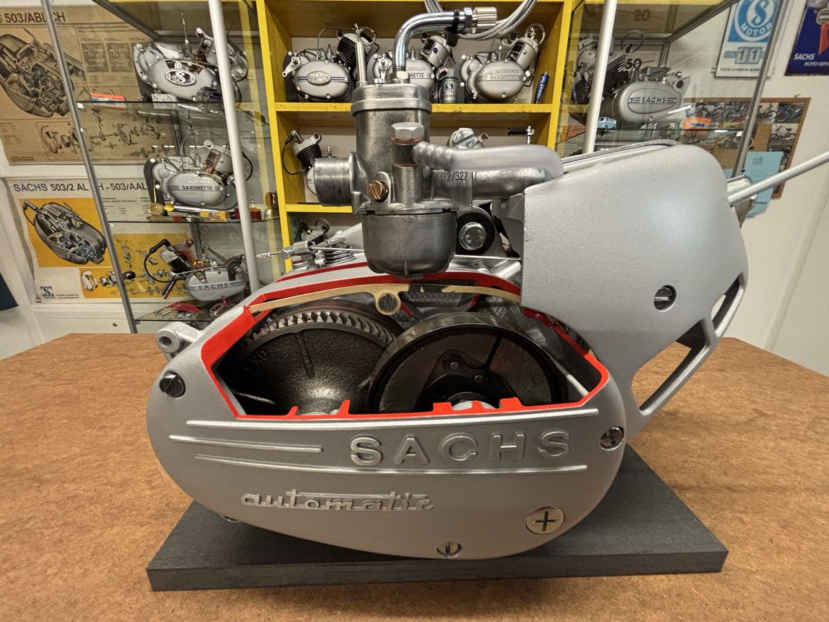 Sachs Motoren: Sachs 503 Automat Schnittmotor. – Neu und originalverpackt aus Thun von Tresorknacker