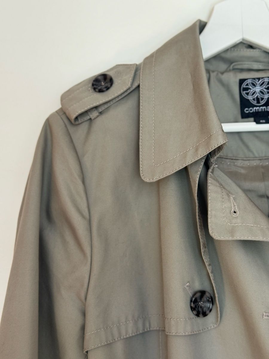 Comma Cappotti: Trenchcoat Comma Cotton size 42 – Usato da Turbenthal venduto da elizameise 4