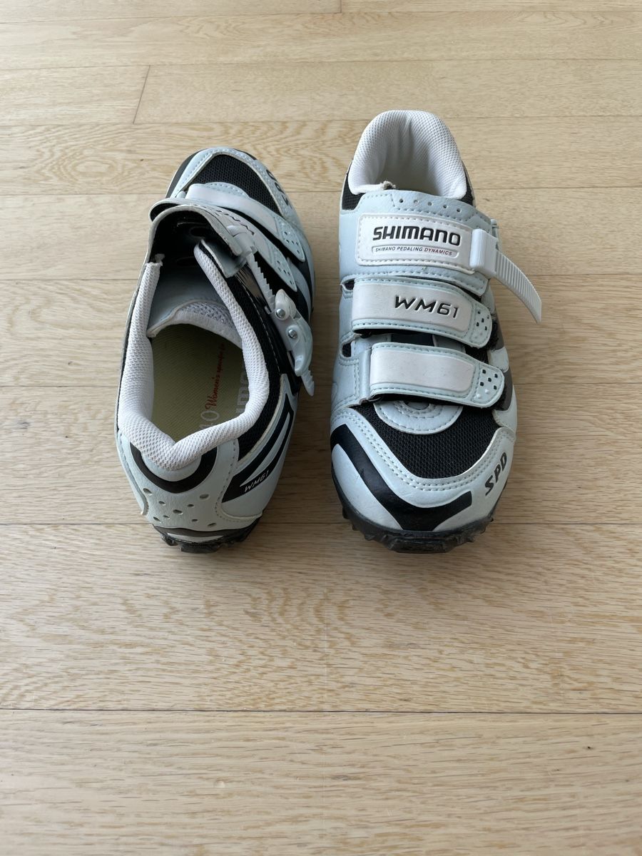Shimano Damenschuhe: Fahrradschuhe SHIMANO WM61 Grösse 40 – Gebraucht aus Corcelles NE von gingerbrain