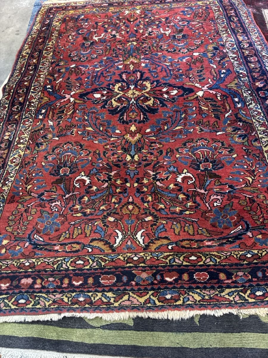 Tappeti: Orientteppich rot mit Muster und Fransen Grösse L – Usato da Niederhasli venduto da abd_bm8t 1
