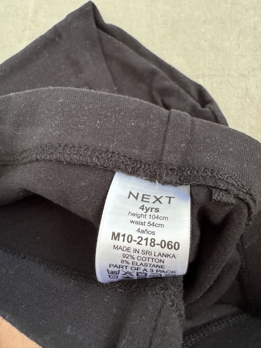 Next Lotti & Set di vestiti: Kleiderpaket Next Mädchen diverse Grössen – Usato da Geroldswil venduto da CarrieO91 1