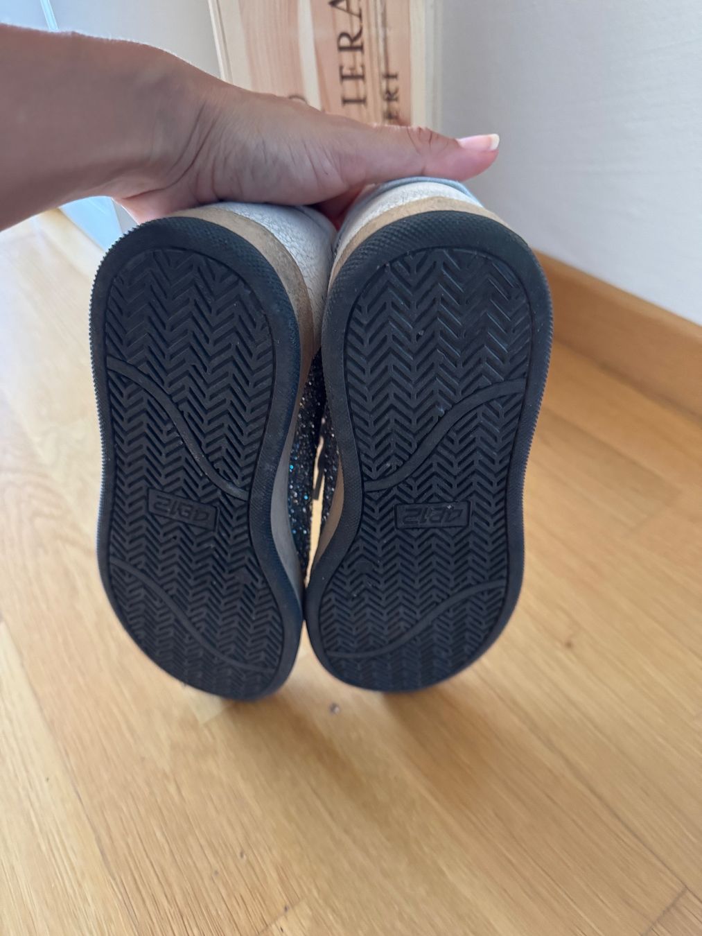 Scarpe da donna: 4B12 sneakers silber / weiss – Nuovo (secondo la descrizione) da Oberengstringen venduto da YogiM86 2