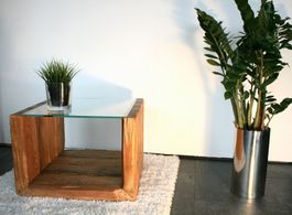 Couchtisch aus Holz & Glas - Wooden Side Table