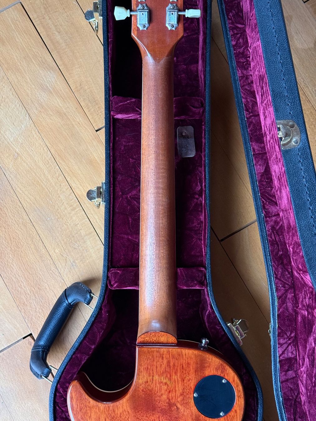 Gibson Strumenti musicali: Gibson Les Paul Custom Shop R9 Cloud 9 – Usato da Brügg BE venduto da Busima 4