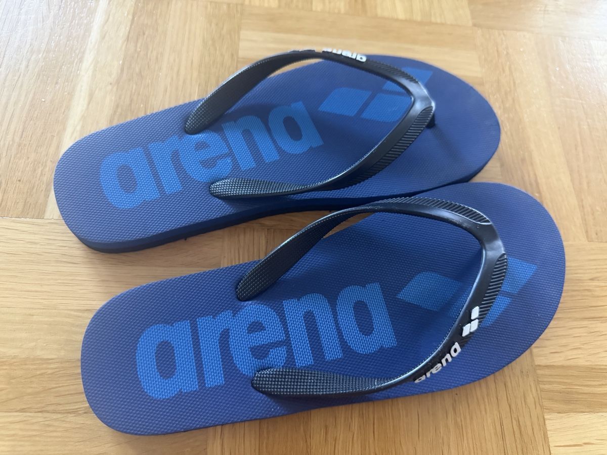 Herrenschuhe: Badeschuhe Arena blau Gr. 37 – Gebraucht aus Kilchberg ZH von Von_dutch 1