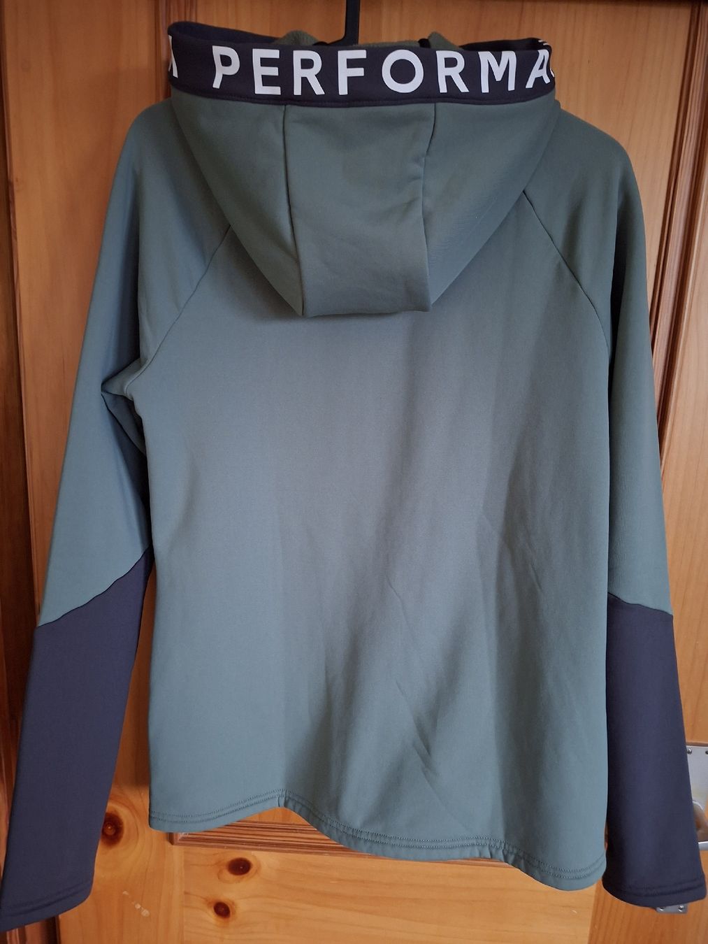 Peak Performance Vestes: Peak Performance Fleecejacke Damen Gr.M – D'occasion à Schüpfheim par lin_p7wr 1