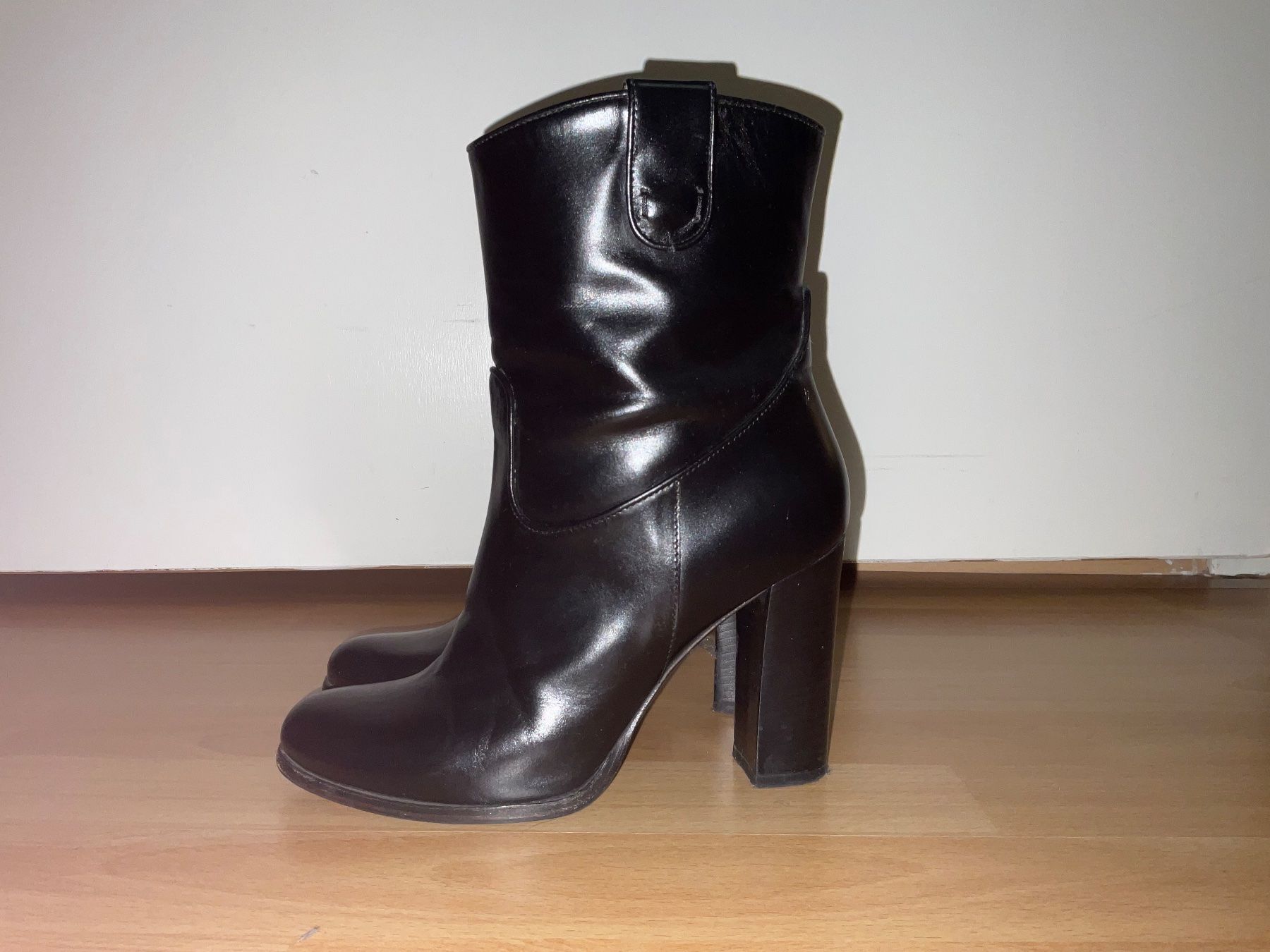 Benci Brothers Scarpe da donna: Bottines, cuir noires, pointure 38, portèes 1 fois – Usato da Zürich venduto da martecd 3