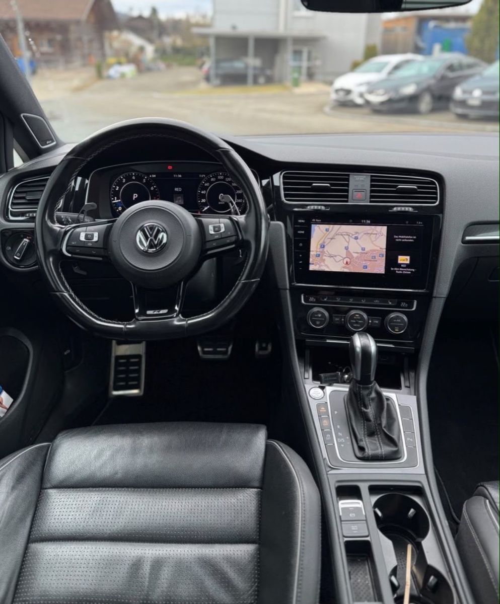 VW Automobili: Golf 7.5 R 4Motion – Usato da Stäfa venduto da jaguar8712 6