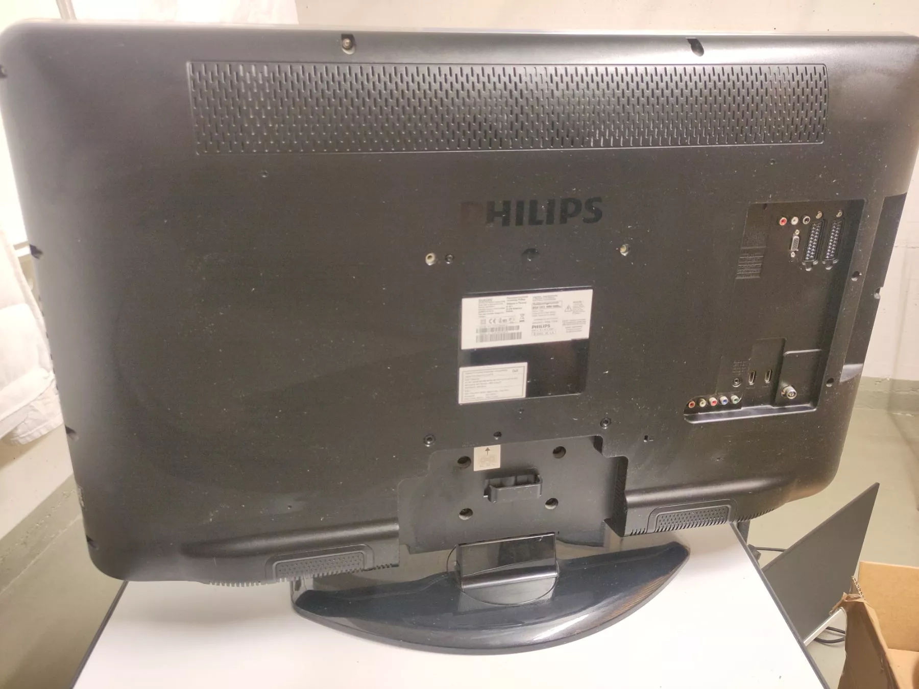 Philips Fernseher: Fernseher – Gebraucht aus Zürich von babsypsilon 4
